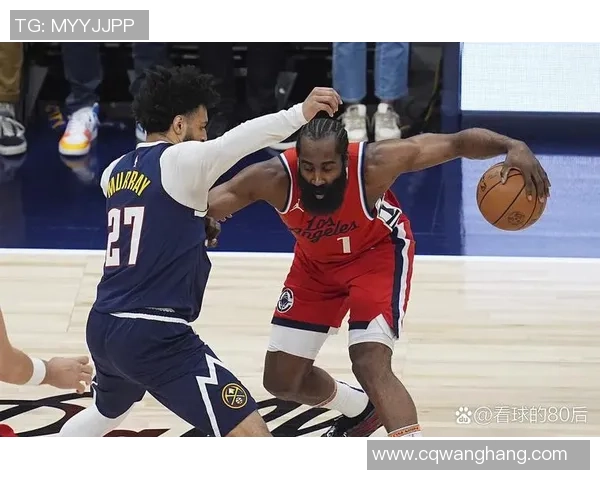 深圳滑板队的节奏对比与风格解析：独家深度剖析团队表现与发展潜力